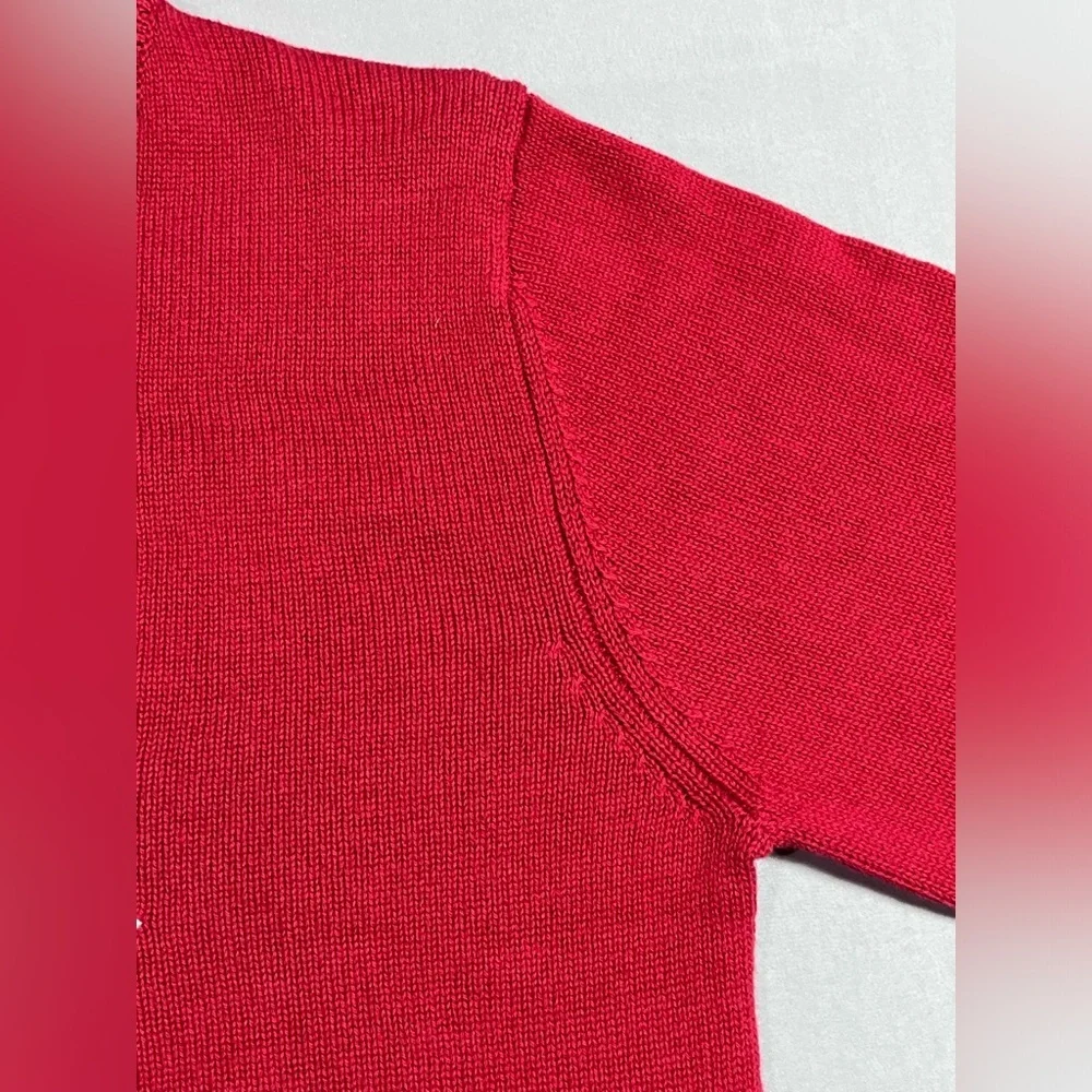 Canada Flag Graphic Long Sleeve Knit Sweater NWT - Picture 4 of 8